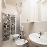 فيلة Padima *